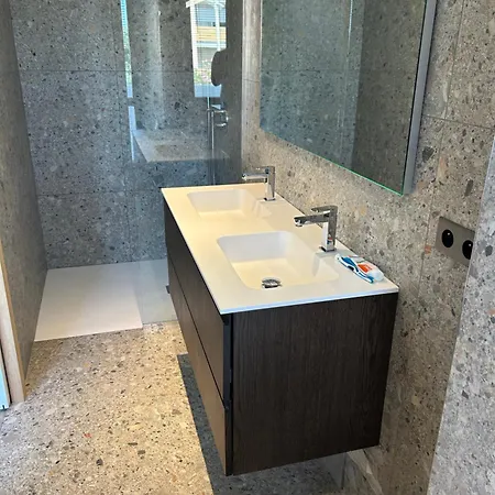 La De La Willa Mauguio