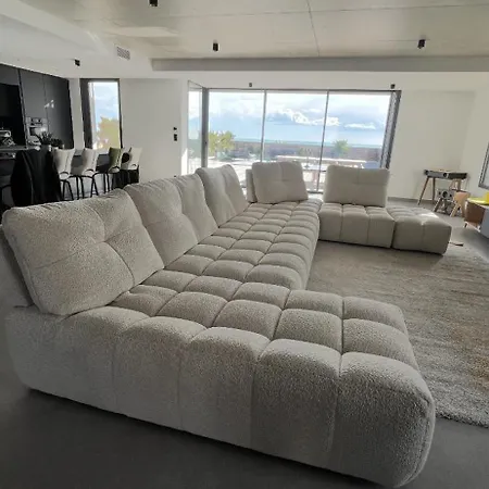 La De La Willa Mauguio